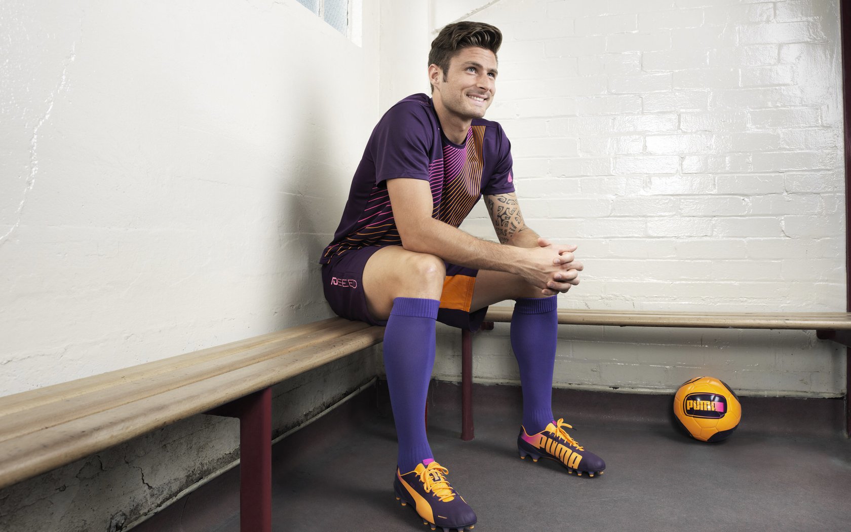 开云网页版登录入口-国家队配备多语种战术手册提高海外沟通效率，国家队的要求